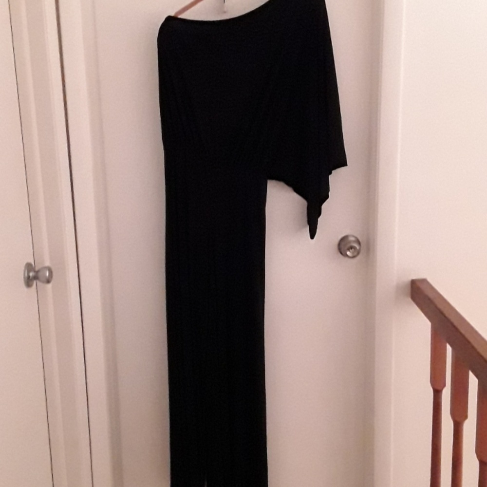 Black One Shoulder Pants Jumpsuit (worn once)